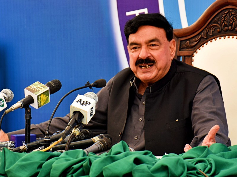 federal minister for interior sheikh rashid ahmed addressing a press conference at fia zonal office in karachi on april 9 2021 photo pid