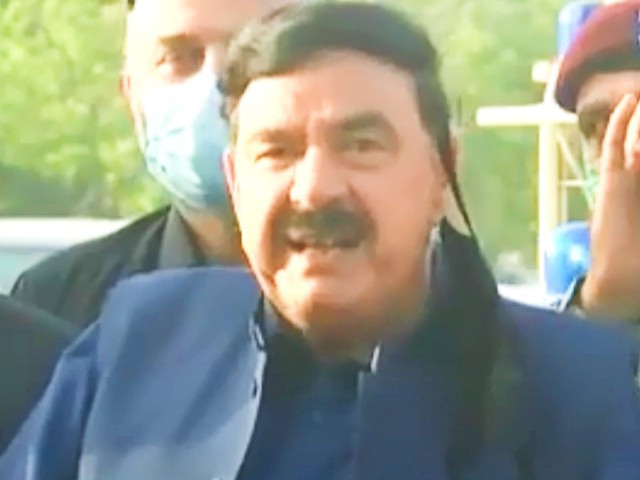 interior minister sheikh rashid ahmed addressing the media in karachi screengrab