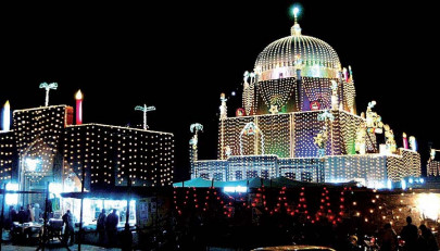 pilgrims perils 1 500 devotees fall ill during urs