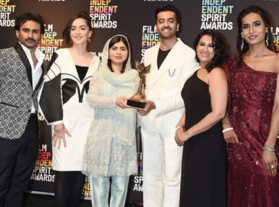 malala saim sadiq over the moon after joyland win at spirit awards 2023 malala saim sadiq over the moon after joyland win at spirit awards 2023