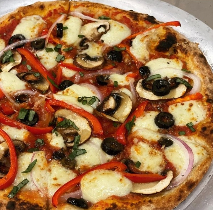 6 best pizza places in Karachi