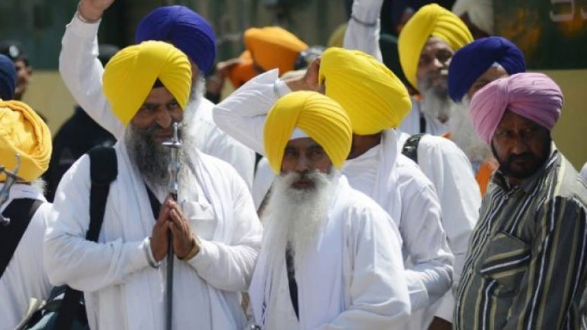 religious symbolism sikhs distraught over lack of law on kirpan