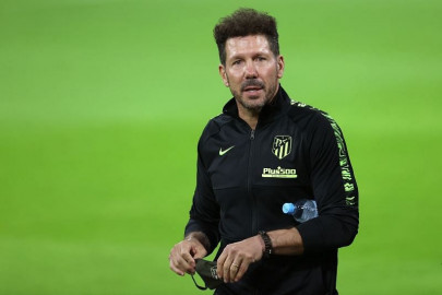 simeone tells hobbling atletico to resist in la liga title push simeone tells hobbling atletico to resist in la liga title push