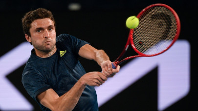 simon takes break from tour simon takes break from tour