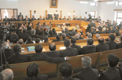 farewells and a welcome no one returned empty handed from sarmad jalal osmany s court