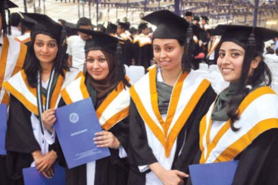 ssuet 14th convocation new engineers calibrate careers against invisible market forces