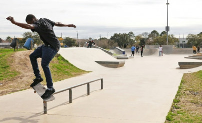 skateboarding seeks to flip its image of whiteness skateboarding seeks to flip its image of whiteness