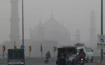 lawmakers call for urgent action on water crisis smog