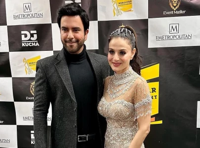junaid khan welcomes new year with bollywood star ameesha patel in spectacular fashion