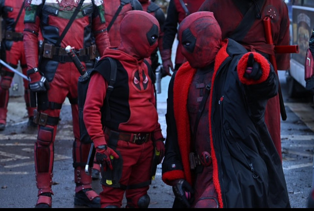 ryan reynolds jokes about arguing with daughter inez on deadpool and wolverine set ryan reynolds jokes about arguing with daughter inez on deadpool and wolverine set