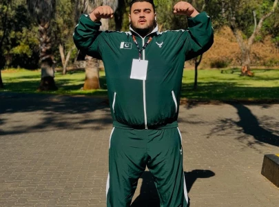 pakistan s nooh dastgir butt wins gold at commonwealth powerlifting championship