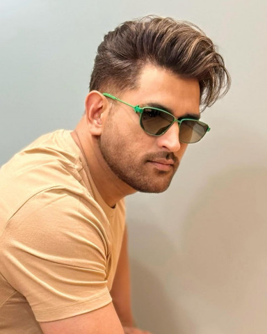 india s ms dhoni stuns fans with trendy makeover india s ms dhoni stuns fans with trendy makeover