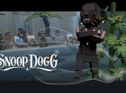 crypto collector spends 450 000 on virtual land next to snoop dogg s nft house