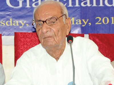 to celebrate the birthday of a communist old comrades resurface with memories