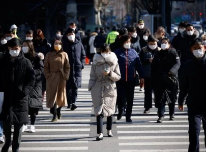 south korea eases curfew on businesses outside seoul