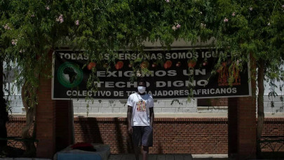 in southern spain fruit pickers ditched as virus spreads