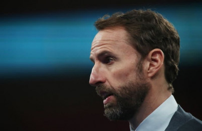 england discussing anti racism gesture says manager southgate