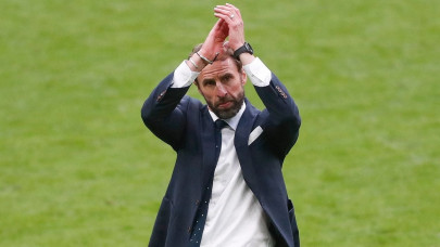 southgate urges england to seize golden chance at euro 2020 southgate urges england to seize golden chance at euro 2020