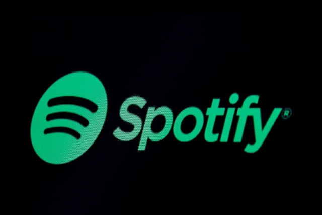 the spotify logo is displayed on a screen on the floor of the new york stock exchange nyse in new york us may 3 2018 photo reuters the spotify logo is displayed on a screen on the floor of the new york stock exchange nyse in new york us may 3 2018 photo reuters