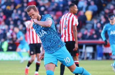 conte hails tottenham s big character conte hails tottenham s big character