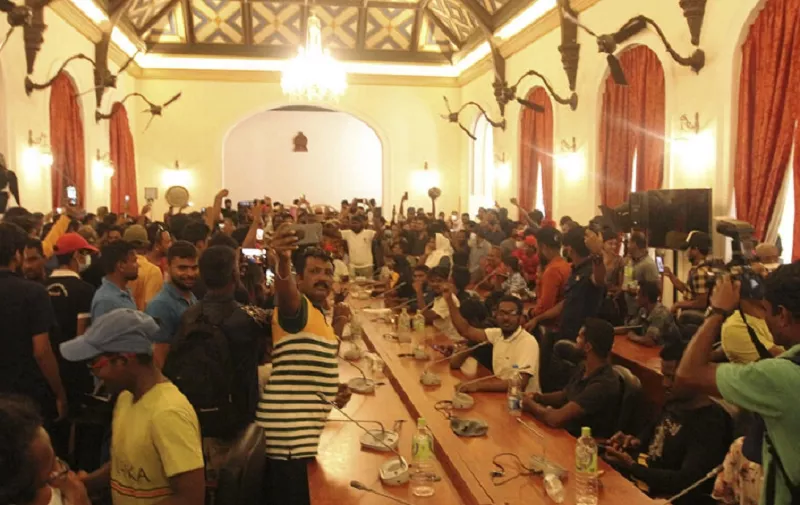 watch laughter piano at vacant sri lanka presidential palace watch laughter piano at vacant sri lanka presidential palace