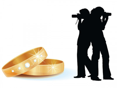 striking a pose on your big day