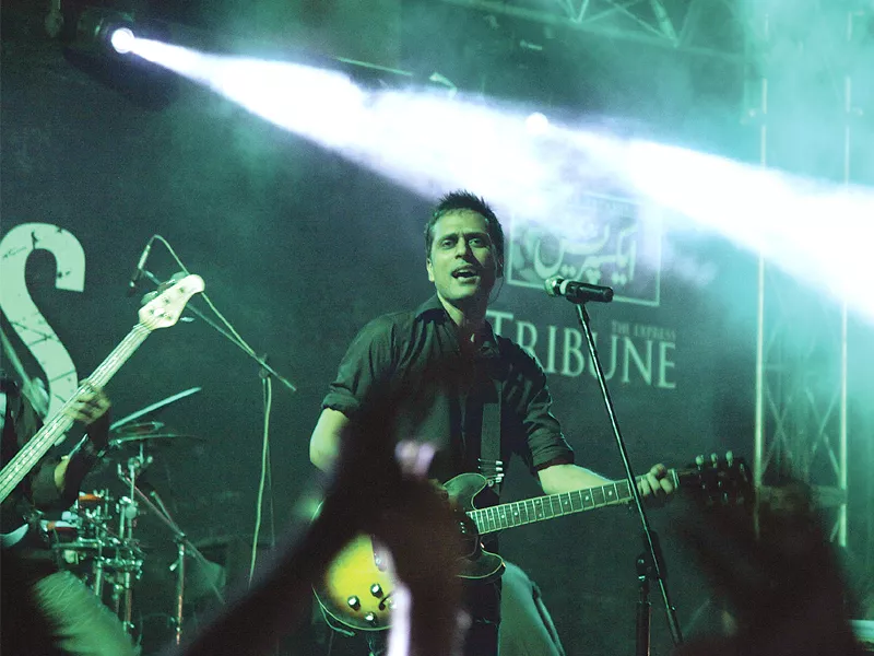 tribune tribune