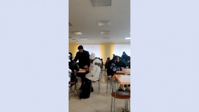 watch students abandoned by india take refuge at pakistani embassy in ukraine watch students abandoned by india take refuge at pakistani embassy in ukraine