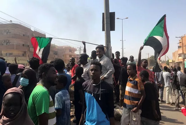 protesters gather during what the information ministry calls a military coup in khartoum sudan october 25 2021 photo reuters protesters gather during what the information ministry calls a military coup in khartoum sudan october 25 2021 photo reuters
