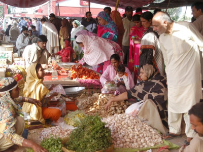 grocery shopping women vendors doing well at sunday bazaar grocery shopping women vendors doing well at sunday bazaar