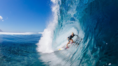 women surfers return to daunting olympic wave women surfers return to daunting olympic wave