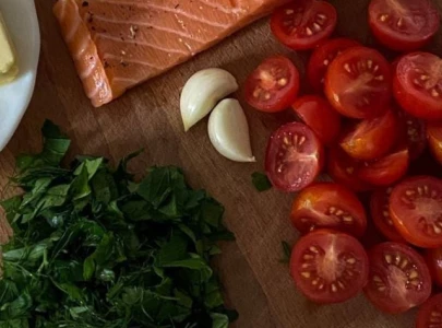 intermittent fasting what you need to know plus its benefits and risks