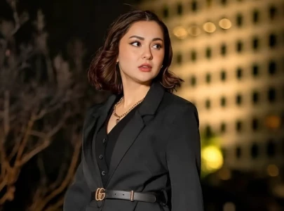 hania aamir opens up about why she left her dallas meet and greet early