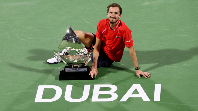 medvedev conquers doubts with superb run medvedev conquers doubts with superb run