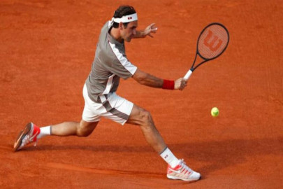 federer poised for clay return in madrid federer poised for clay return in madrid