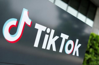 tiktok shopify team up to let users shop from app tiktok shopify team up to let users shop from app