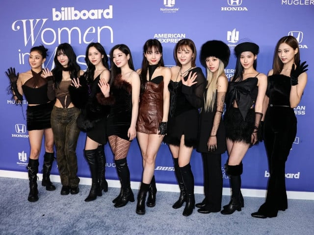 k pop group twice makes history as first global female act at japan s nissan stadium k pop group twice makes history as first global female act at japan s nissan stadium