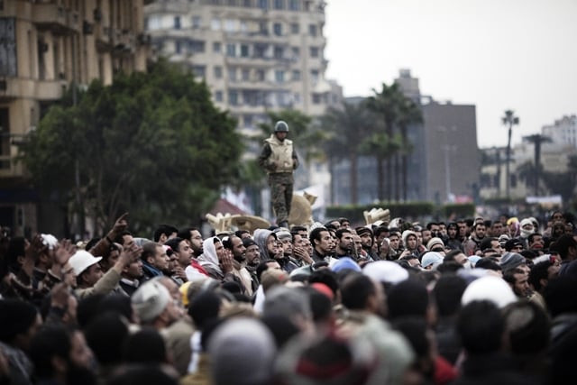 defiant mubarak stays put amid mounting calls to quit defiant mubarak stays put amid mounting calls to quit