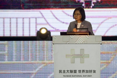 taiwan won t be forced to bow to china president says taiwan won t be forced to bow to china president says