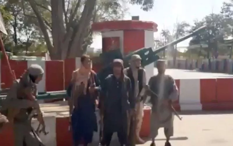 taliban fighters gather on main road intersection in city of ghazni afghanistan in this screen grab taken from a video released by the taliban on august 12 2021 photo reuters taliban fighters gather on main road intersection in city of ghazni afghanistan in this screen grab taken from a video released by the taliban on august 12 2021 photo reuters