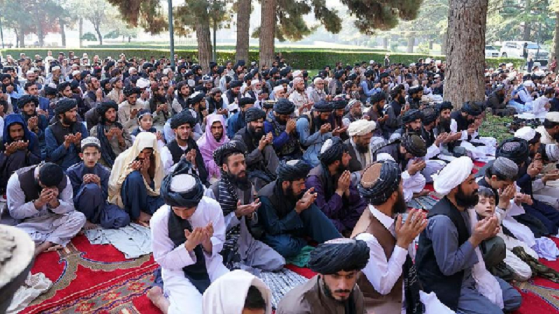 Photo of Taliban supreme leader hails 'security' in rare appearance to mark Eidul Fitr