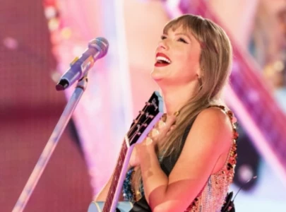 taylor swift meets young victims of uk dance class stabbing