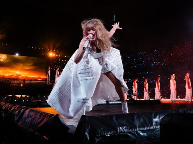 taylor swift performing at the eras tour lisbon portugal courtesy taylorswift on instagram taylor swift performing at the eras tour lisbon portugal courtesy taylorswift on instagram