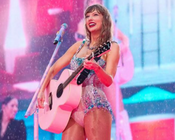 courtesy taylorswift on instagram courtesy taylorswift on instagram