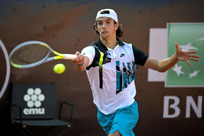 teenager musetti comes of age with win over wawrinka in rome teenager musetti comes of age with win over wawrinka in rome