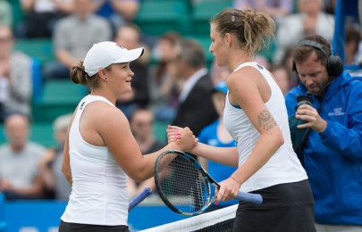 pliskova barty to battle for wimbledon glory