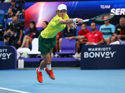 de minaur snaps djokovic run at united cup
