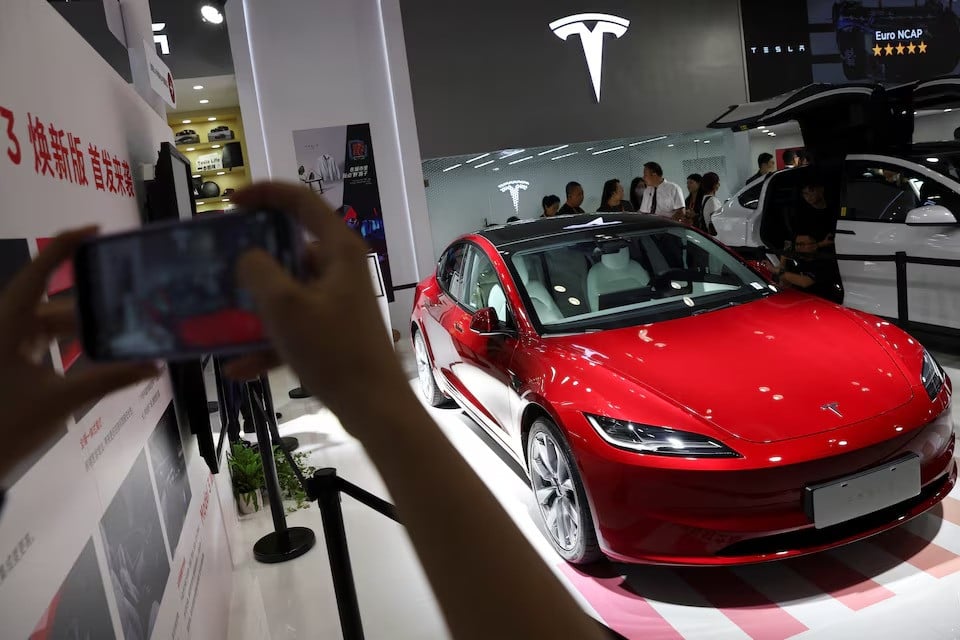 Tesla’s tariff on Chinese-made EVs cut to 9% by EU Commission | The Express Tribune