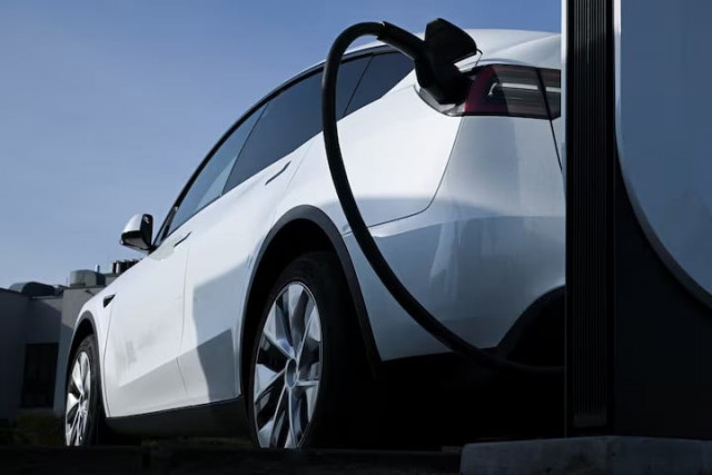 a tesla car is being charged at a tesla electric vehicle charging station in wildau near berlin germany march 20 2024 photo reuters a tesla car is being charged at a tesla electric vehicle charging station in wildau near berlin germany march 20 2024 photo reuters