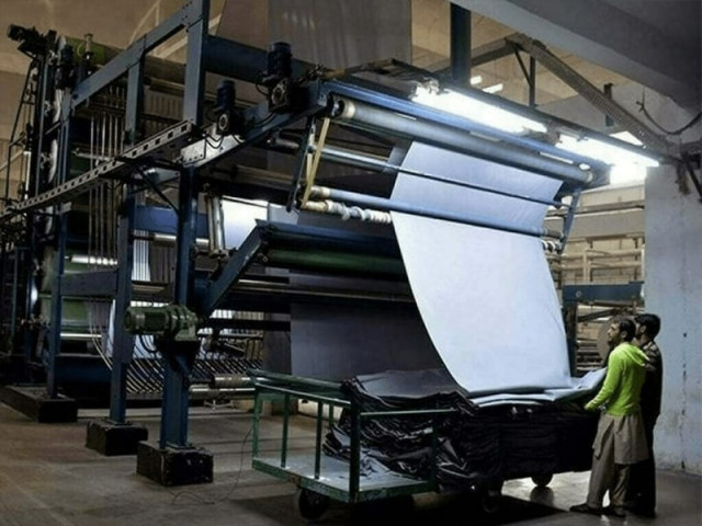 textile exports record 5 9 growth in oct